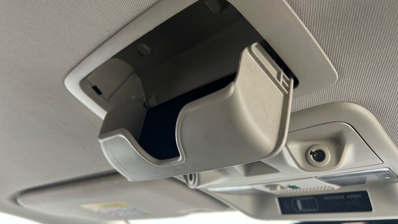 Mitsubishi Outlander 2.0 Exceed 5dr CVT Petrol Estate